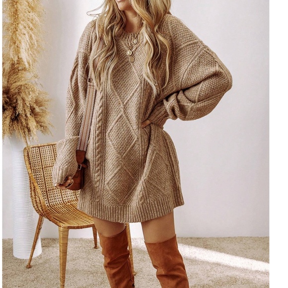 Cozy Solid Cable Knit Oversized Sweater Dress - Picture 8 of 9